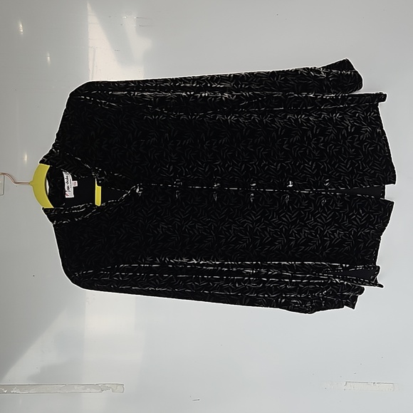 JacDale velour leave pattern shirt - Picture 1 of 3